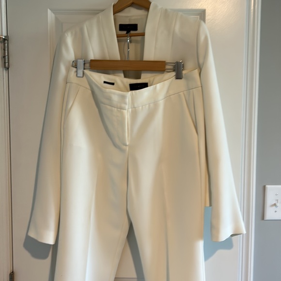 Talbots lined peplum Ivory suit. Size 10 pants Size 14 jacket. Worn once. - Picture 4 of 7